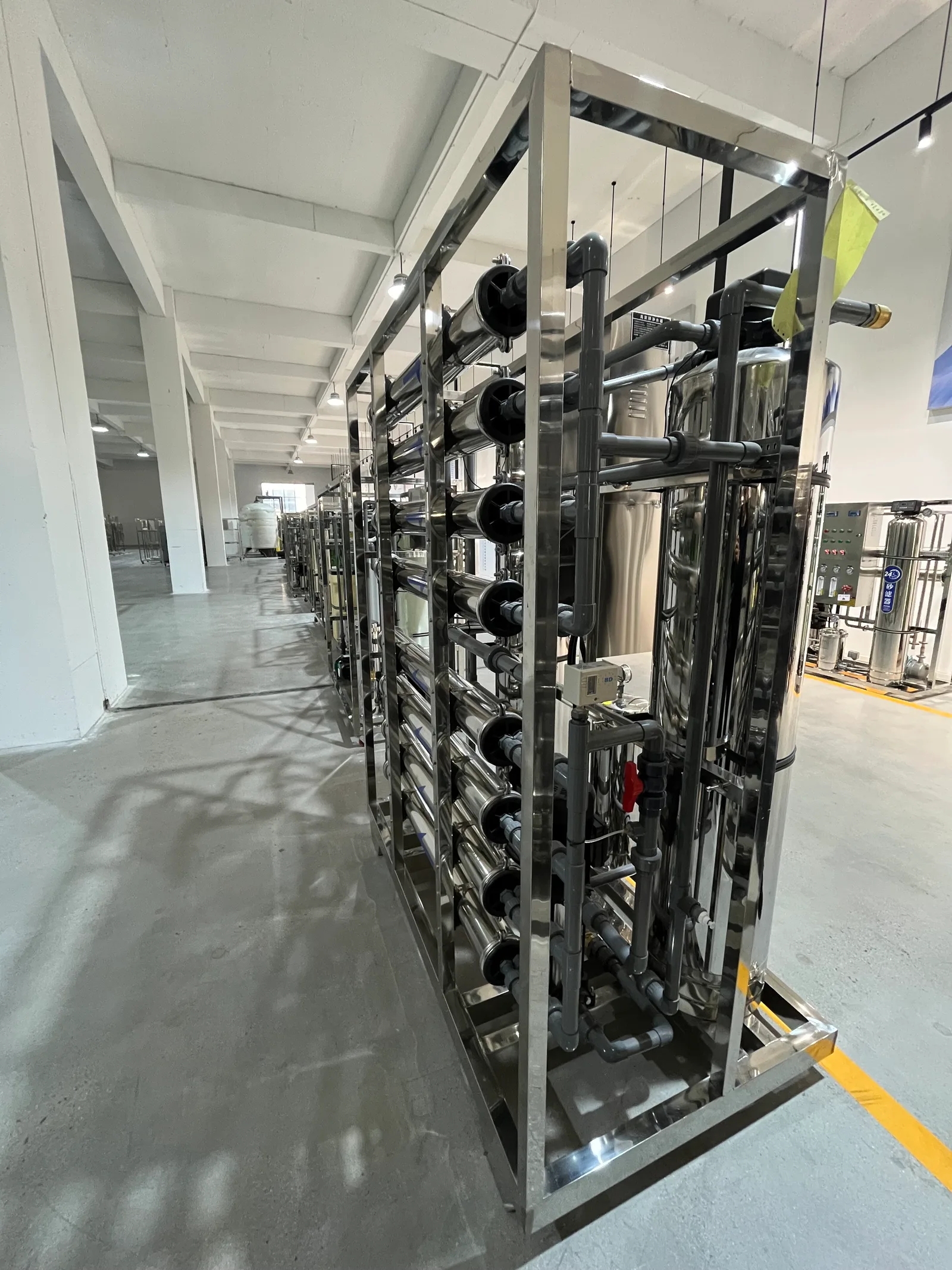 Industrial reverse osmosis water treatment system